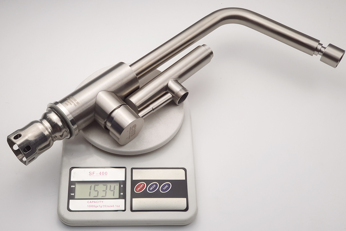 Vòi rửa chén nóng lạnh Inox SUS 304 nguyên khối đầu vòi xoay 360 độ Eurolife EL-T031