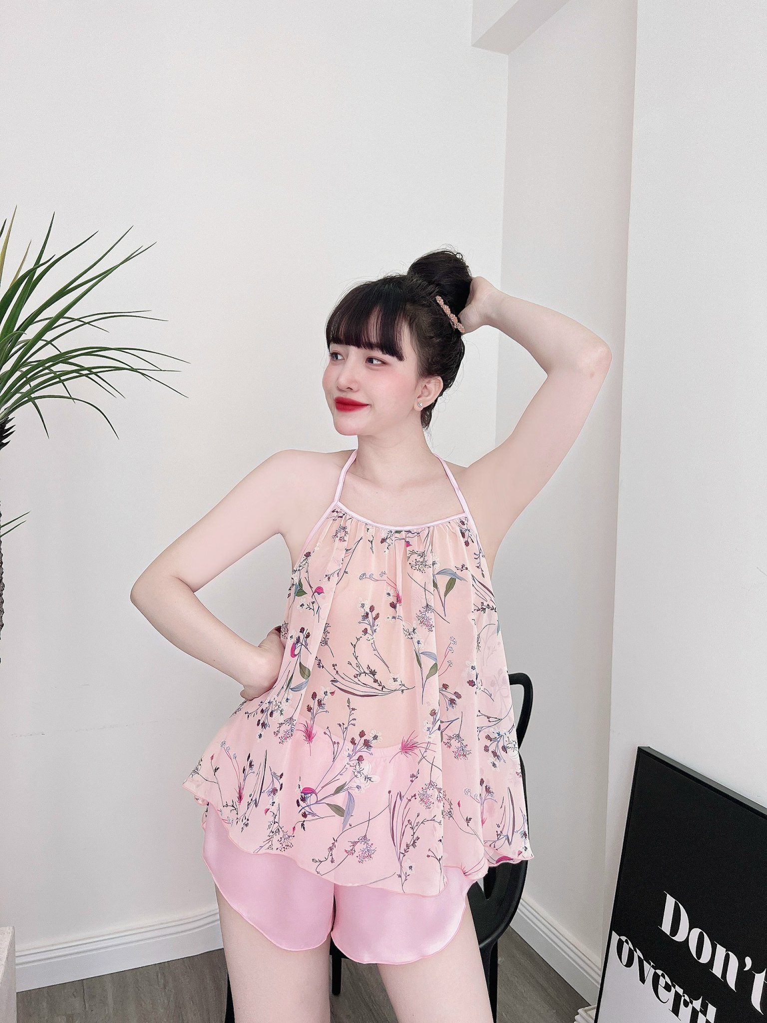 Đồ Bộ Ngủ Lụa 2 Dây Nữ, Bộ Ngủ Sexy Nữ áo voan tơ cổ yếm + quần satin, freesize 40_57kg, tuỳ chiều cao - 7