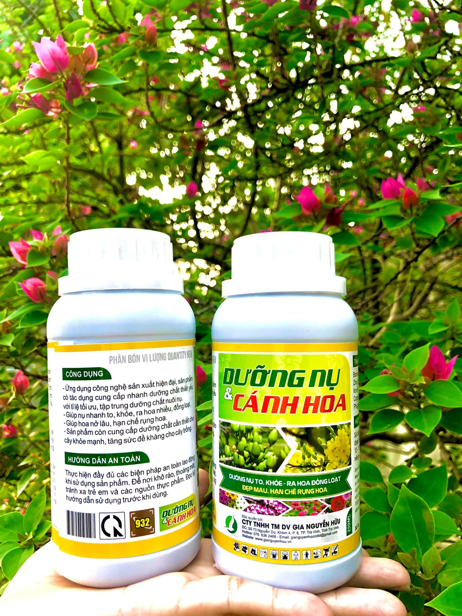 DƯỠNG NỤ CÁNH HOA CHAI 250ML GIÚP NỤ NHANH TO, KHOẺ, RA HOA NHIỀU