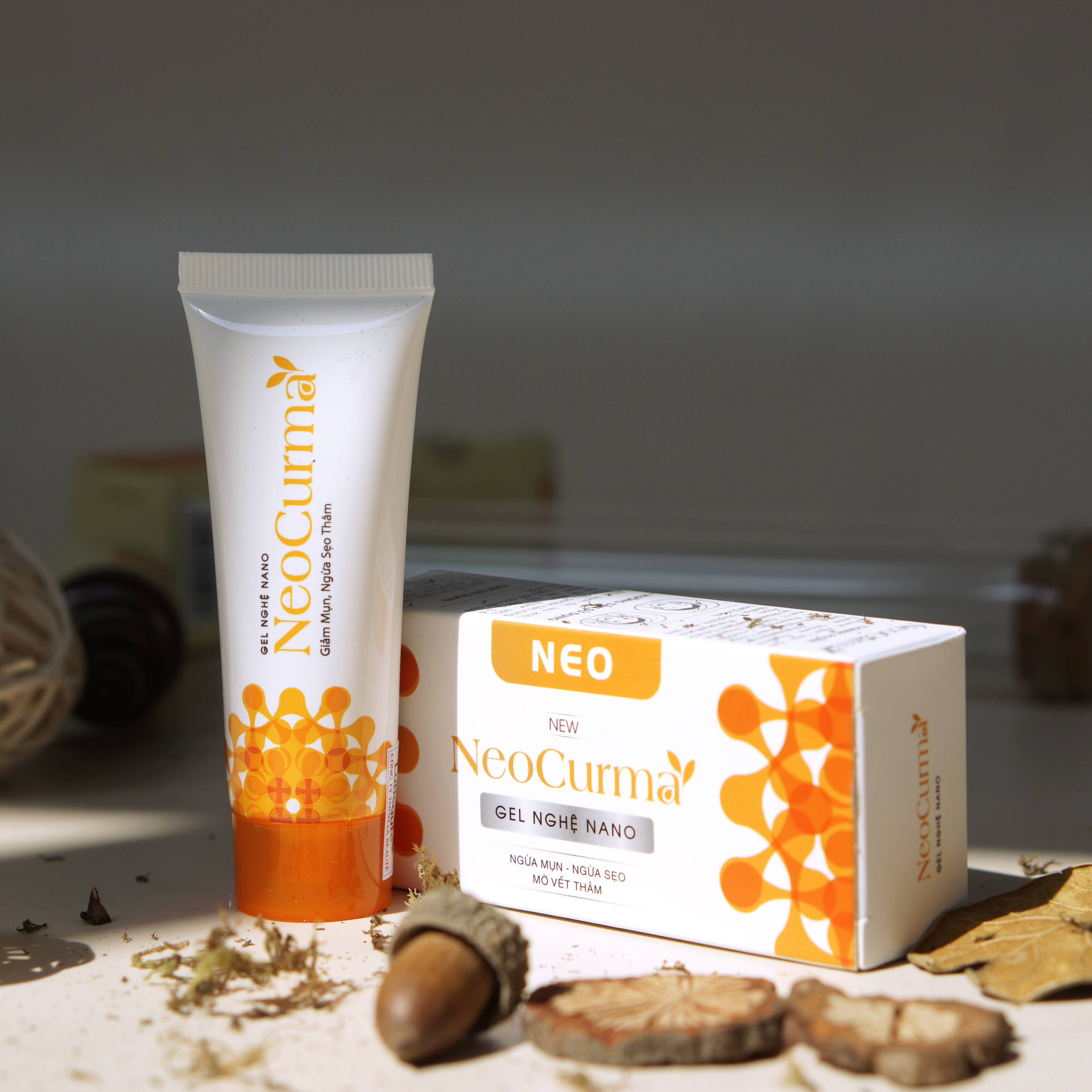 Bộ đôi Xà phòng Curcumin Neo Acnes (75G) &amp; Gel Nghệ NeoCurma (20G) - Giảm mụn mờ thâm vùng lưng, cơ thể