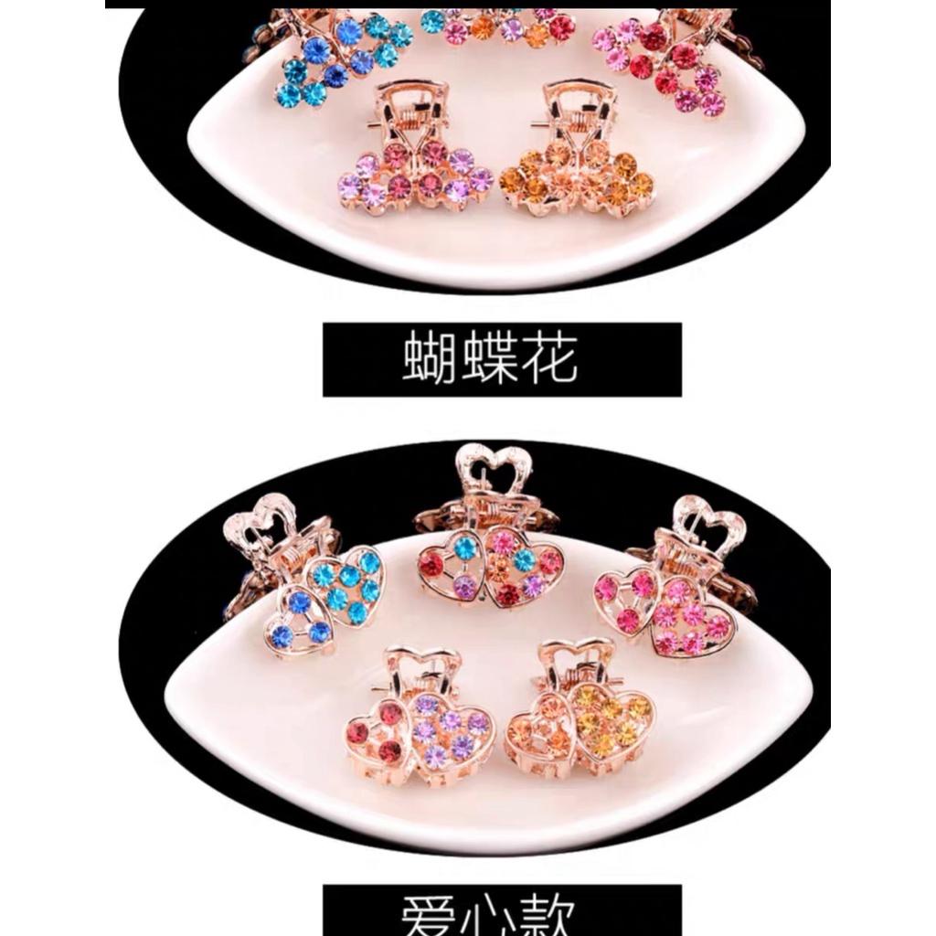 Kẹp ngoạm tóc đánh đá