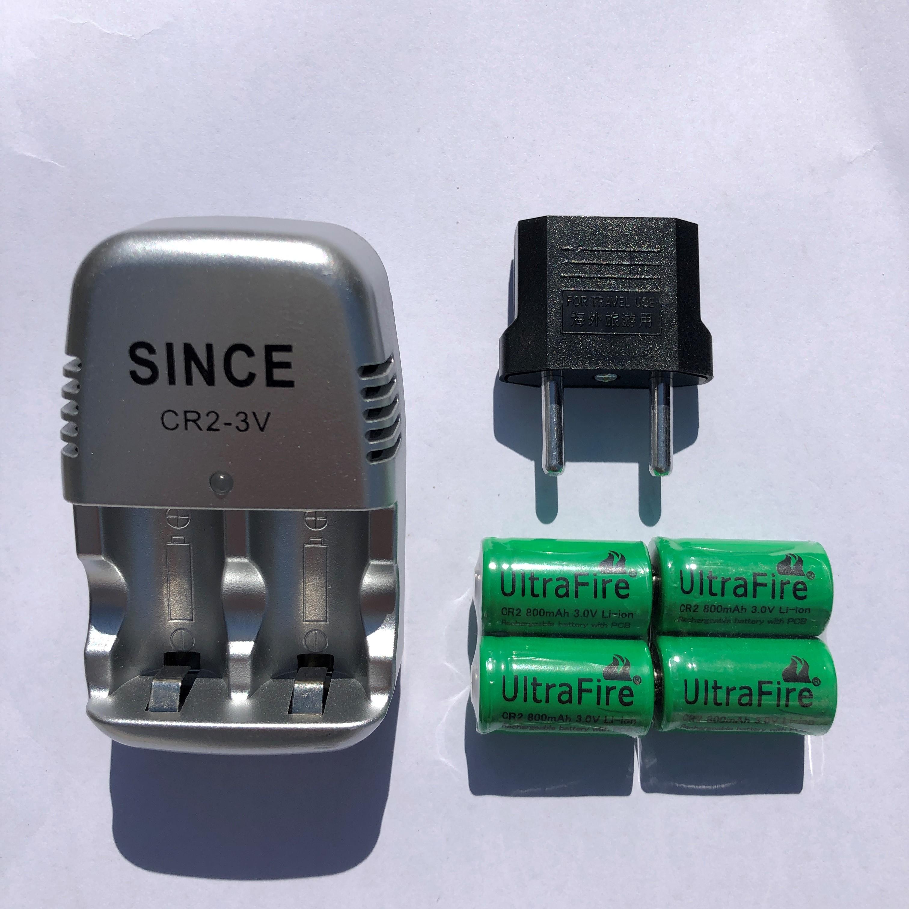 4 chiếc pin + bộ sạc; 6 chiếc pin sạc 3V CR2 800mAh, 2 chiếc máy ảnh kỹ thuật số được sản xuất bằng pin đặc biệt; Bộ sạc pin CR2 Màu sắc: chỉ-2 chiếc-pin