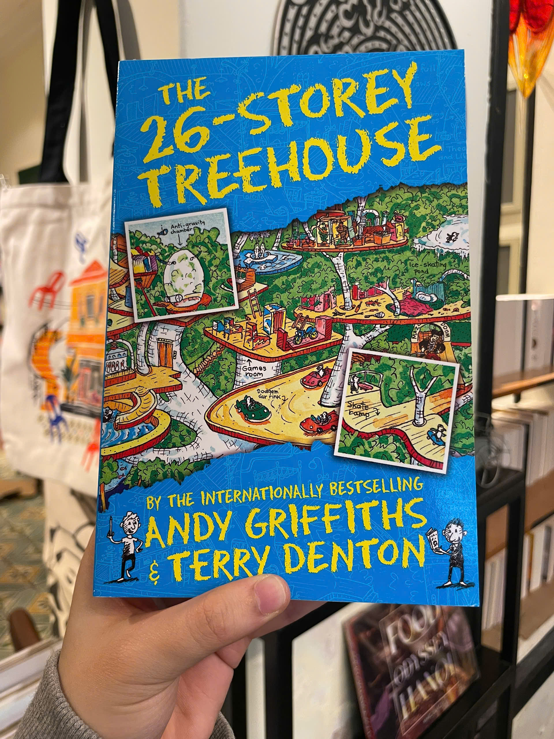 Sách - The 26-Storey Treehouse by Andy Griffiths - Childrens/Fiction book in English - Ngoại Văn