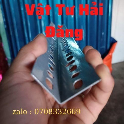 Kệ Sắt V lỗ 3 Bậc 5 tầng kệ ,CÓ GẮN BÁNH XE,( KHUNG SẮT V4X4cm) Kệ sắt để hàng hóa ,kệ trưng bày đa năng