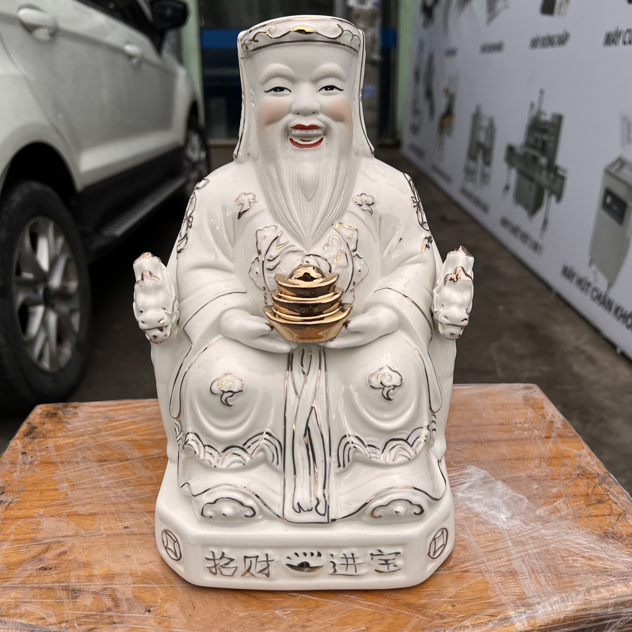 Cặp tượng Thần tài Thổ địa sứ trắng cao cấp Cao 27cm