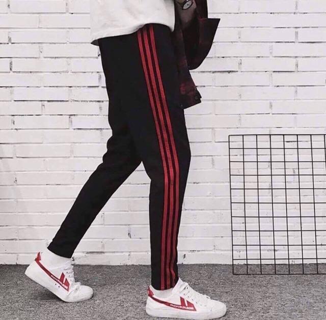 Quần jogger nam 3 sọc không bo chân