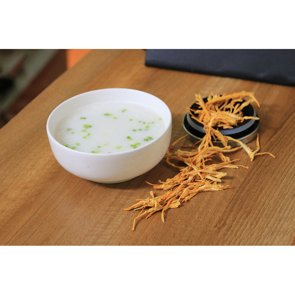 Đông trùng hạ thảo Sumo