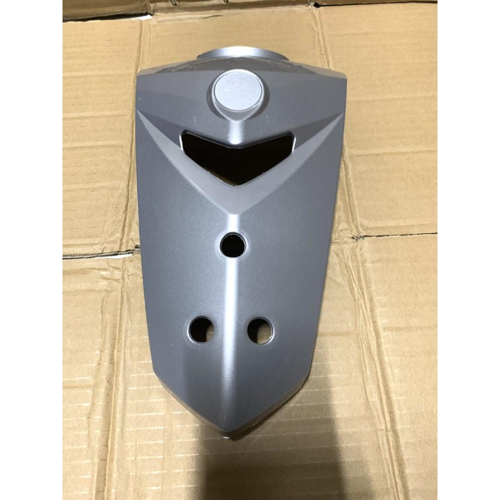 Mặt nạ 3 lổ gắn rổ xe sirius màu bạc