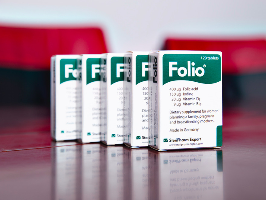 Viên uống bổ sung Acid Folic và các chất dinh dưỡng thiết yếu cho mẹ bầu và cho con bú Folio - Hộp 30 viên - Hộp màu xanh 