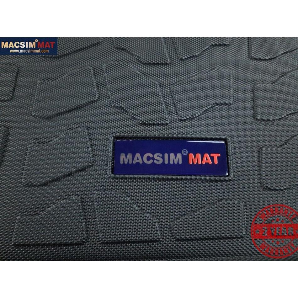 Thảm lót cốp xe ô tô Mitsubishi Pajero 2011-2016 nhãn hiệu Macsim chất liệu TPV cao cấp màu đen