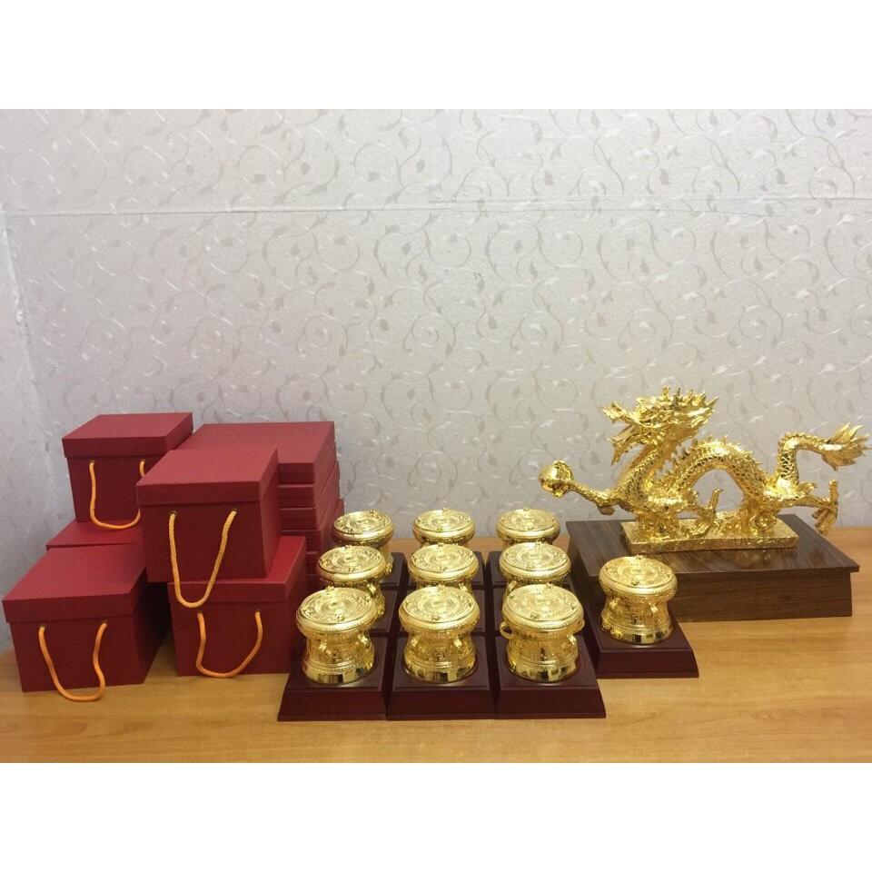 Trống đồng mạ vàng