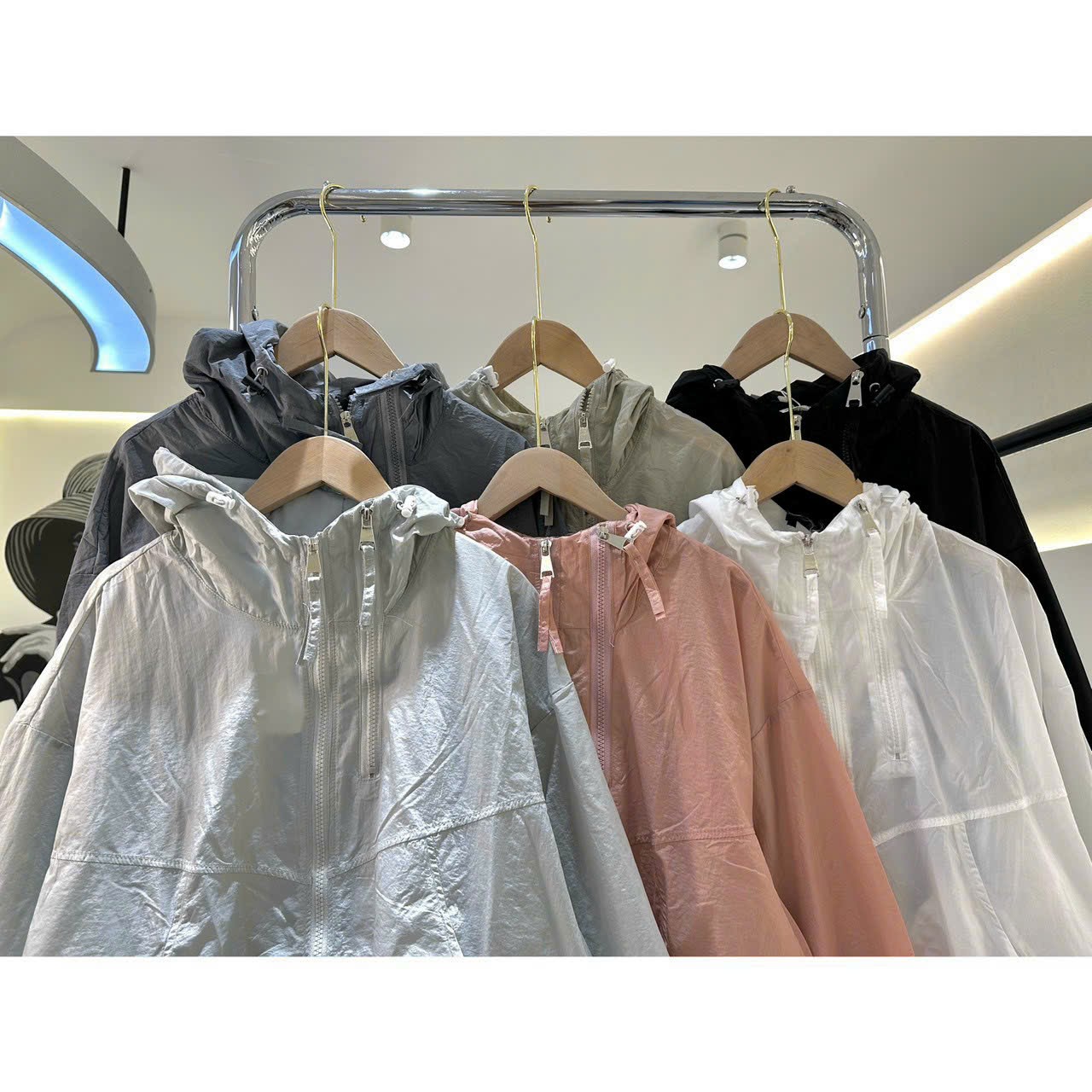 ÁO KHOÁC UNISEX RỘNG BIG SIZE ÁO GIÓ DÙ DÂY RÚT CÓ NÓN MÀU TRƠN PASTEL THỂ THAO ĐI CHƠI ĐI BIỂN ĐI HỌC DẠO PHỐ ĐI TIỆC