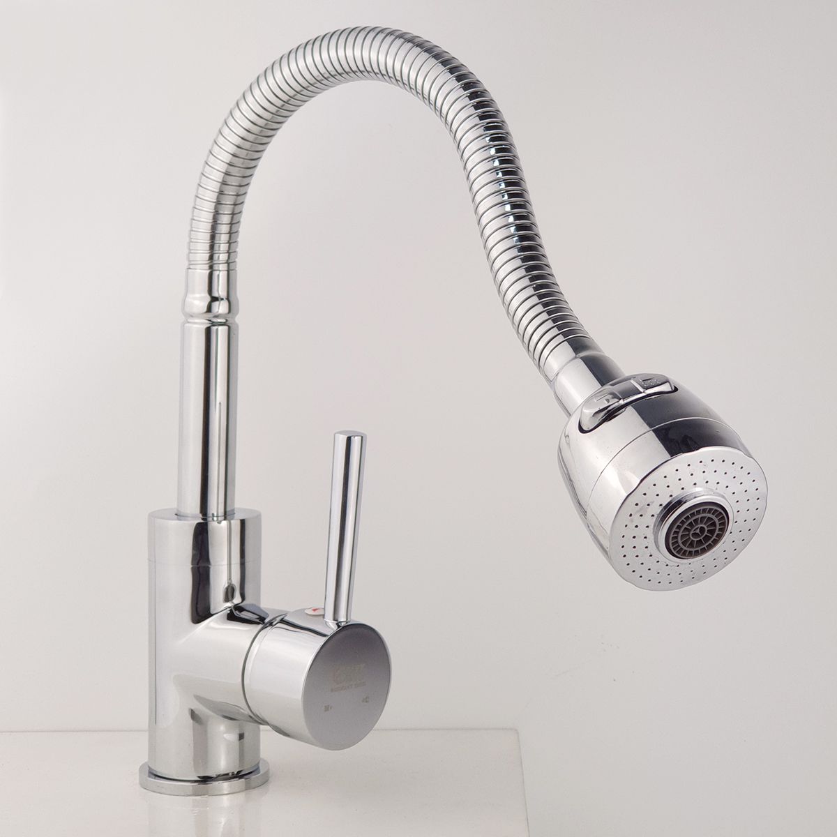 Vòi rửa chén nóng lạnh cần lò xo Đồng mạ Chrome Eurolife EL-KM03