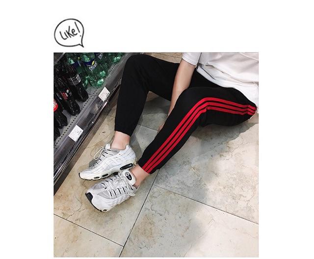 Quần jogger nam 3 sọc không bo chân