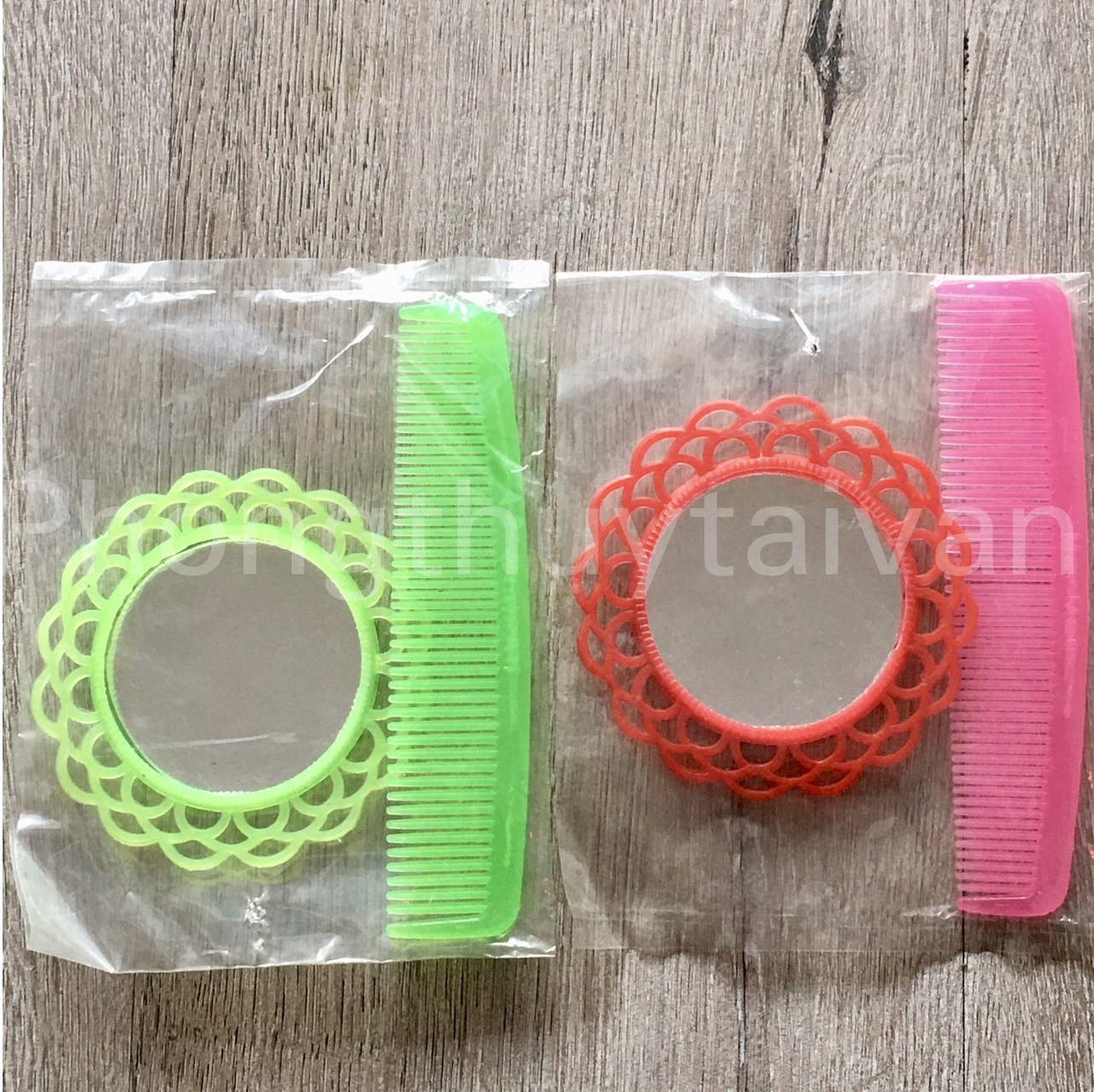 Gương lược cúng tam tai, giải hạn, giải bệnh, ...... - thờ cúng.