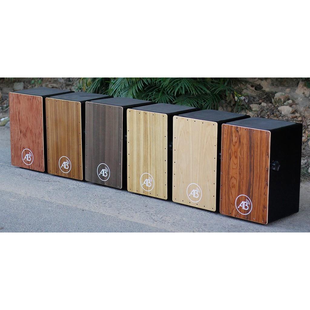 Trống cajon có tai