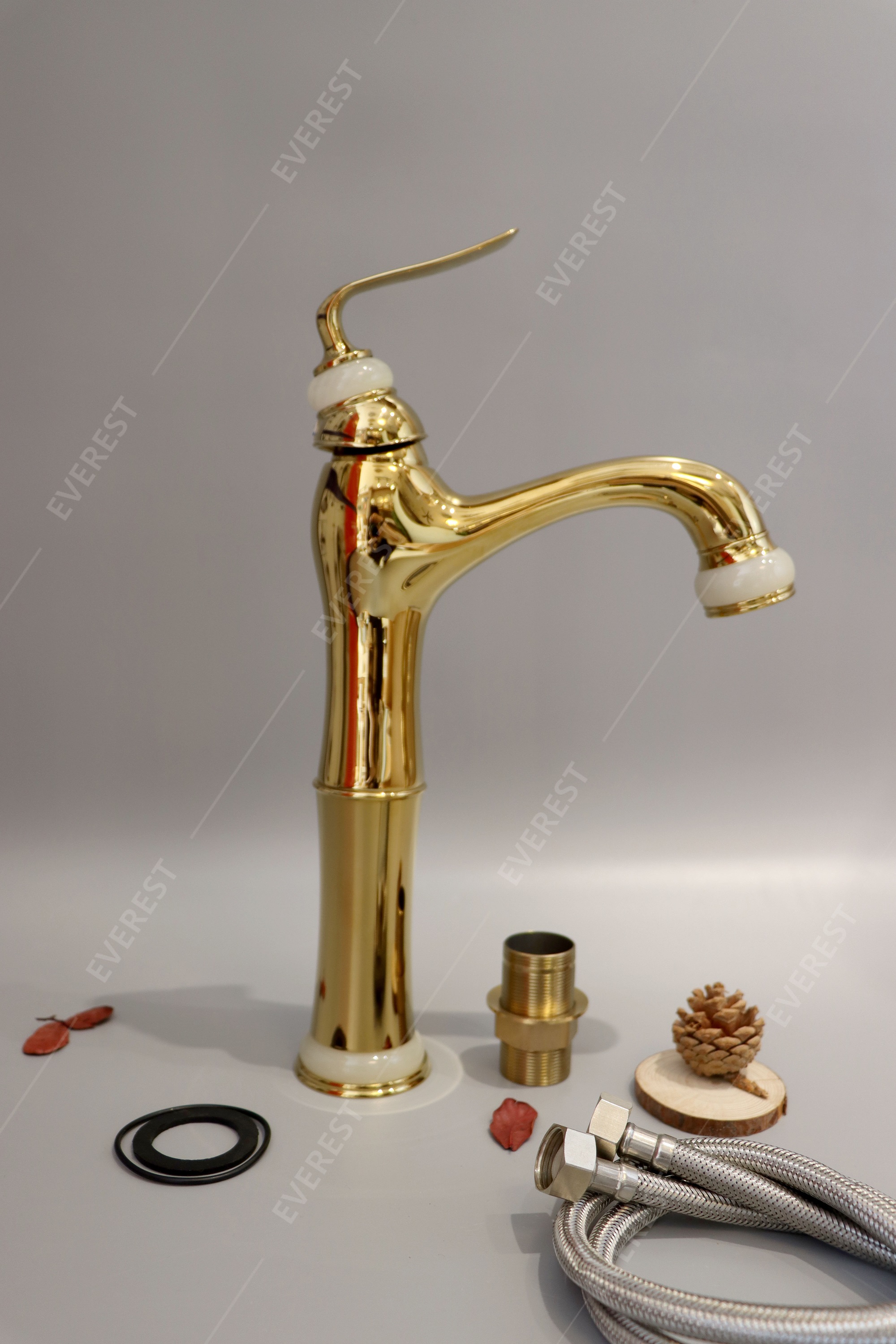 Vòi lavabo mạ vàng 30cm EV-MV29
