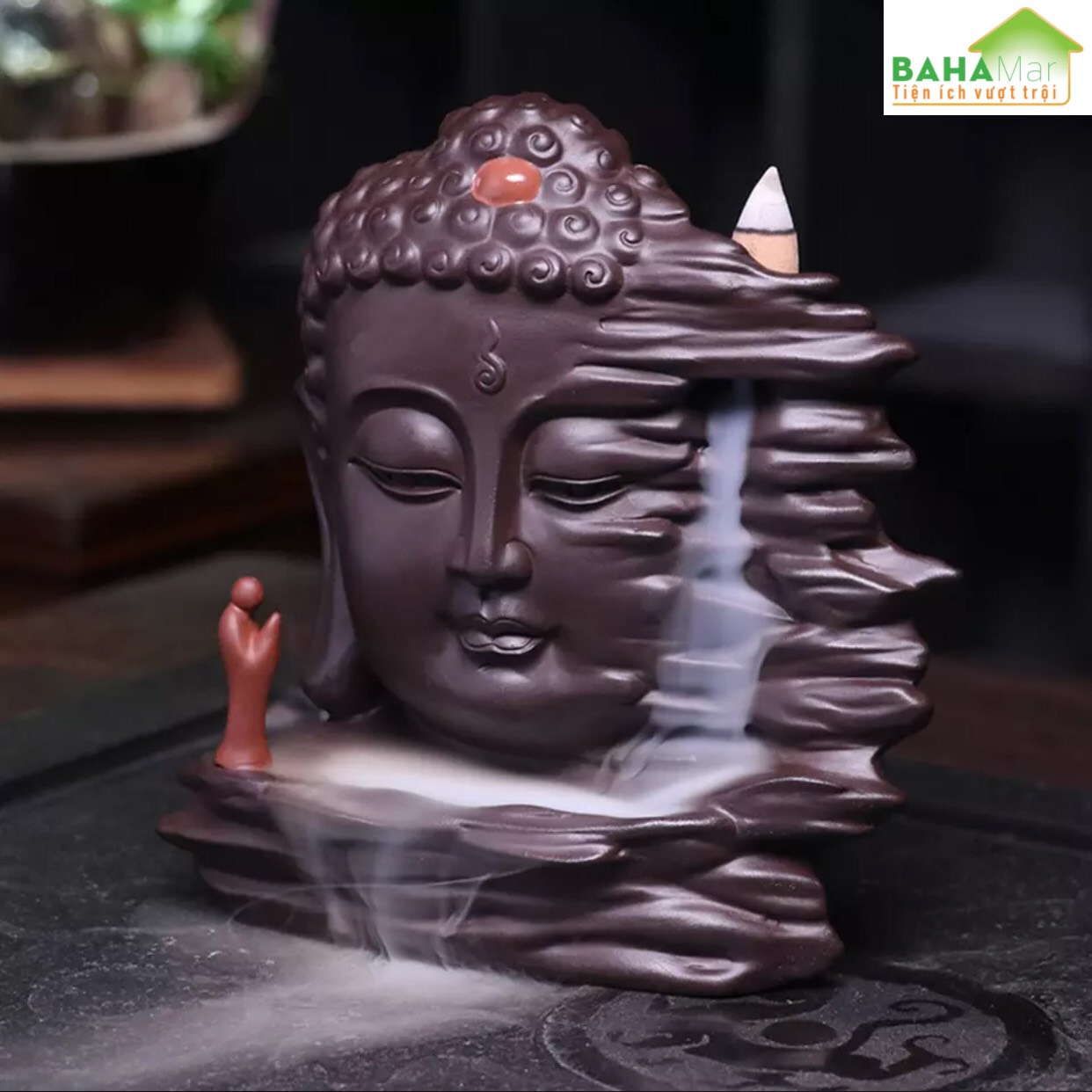 LƯ HƯƠNG THÁC KHÓI TRẦM HƯƠNG CHẢY NGƯỢC PHẬT TỔ NÓI "BAHAMAR" với thiết kế chảy dài đổ khói hơi nước tạo nên sự bí ẩn khí quyển.