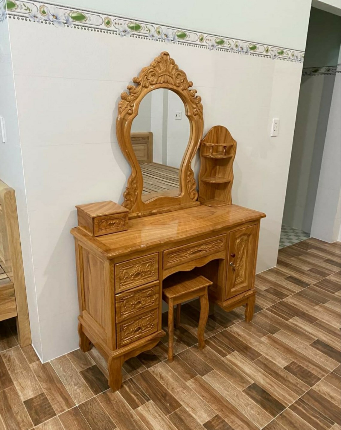 Bàn trang điểm gỗ gõ 1 M 2