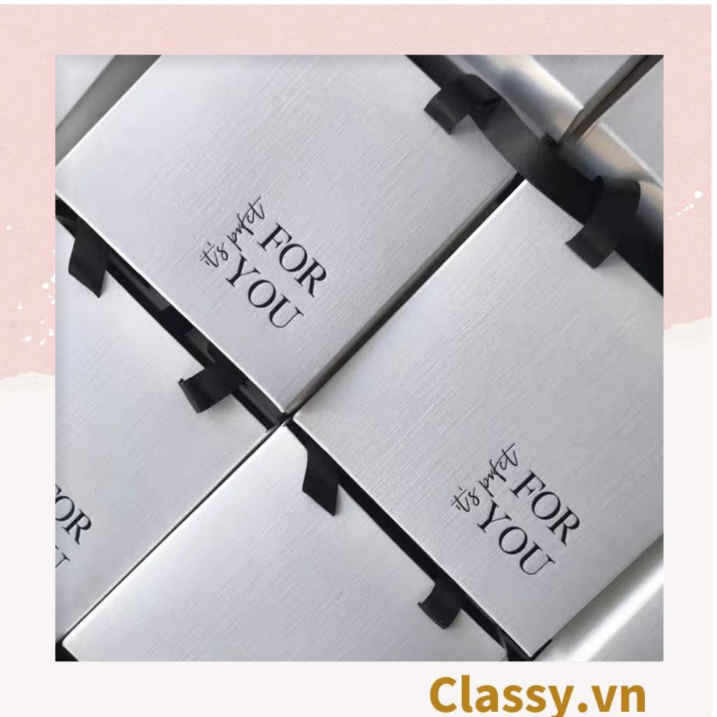 Hộp đựng đồ trang sức, bông tai, vòng cổ Classy cao cấp màu trắng đen Q963