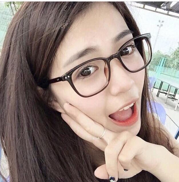 Kính gọng Mắt vuông nhựa ulzzang Twodot
