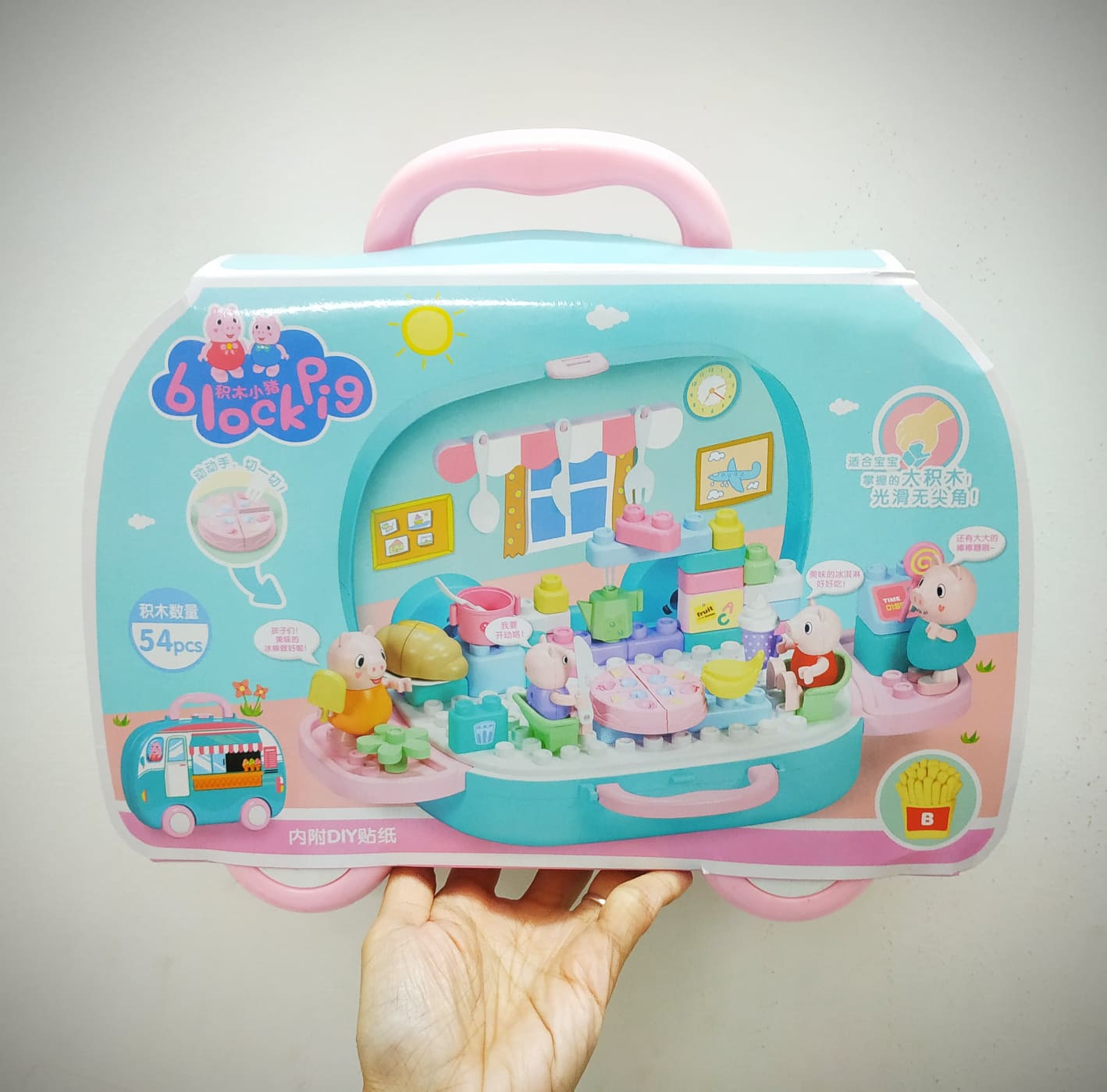 Bộ đồ chơi vali hoạt cảnh phòng bếp, phòng ăn của gia đình búp bê heo Peppa Pig (tự sáng tạo không gian nhà búp bê)