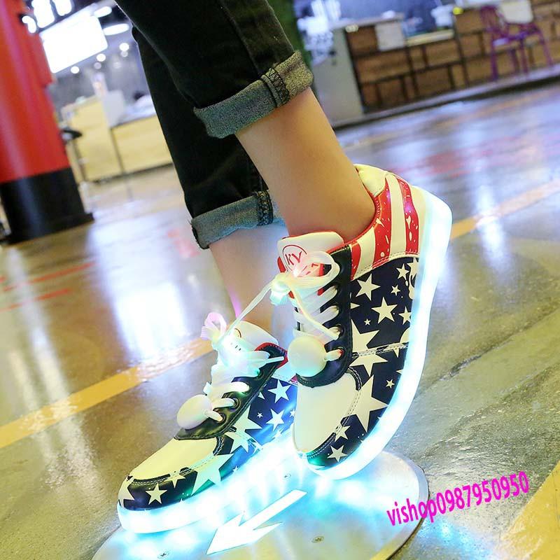 Giày Phát Sáng CỜ MỸ PhátSÁNG 7 Màu 11 chế độ tặng kèm dây giày phát sáng(kèm video