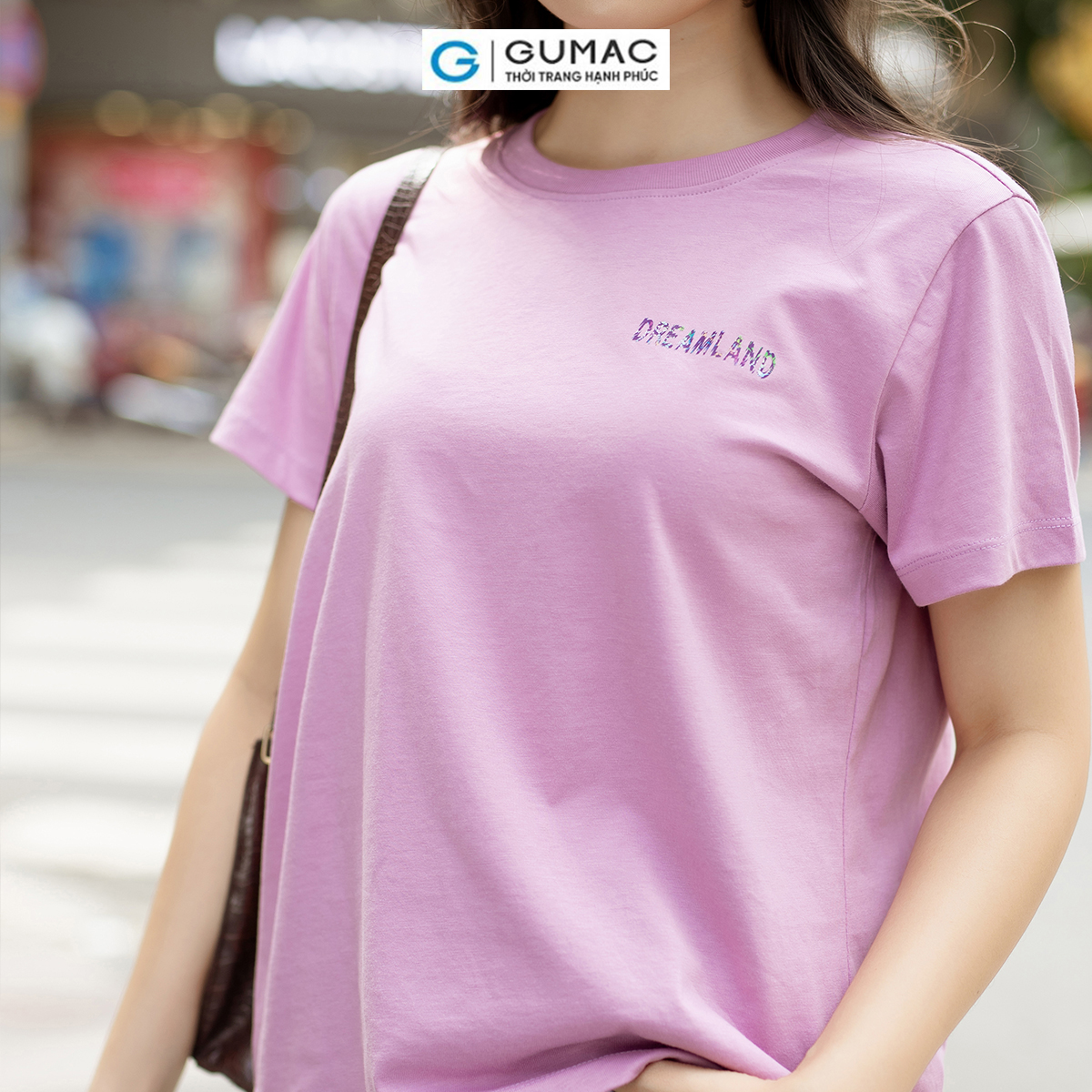Áo thun nữ cổ tròn nhiều màu in chữ trẻ trung năng động thời trang GUMAC ATD06081