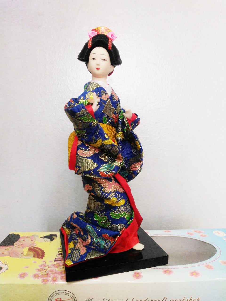 Búp bê Geisha truyền thống Kích thước cao 25 cm (váy xanh)