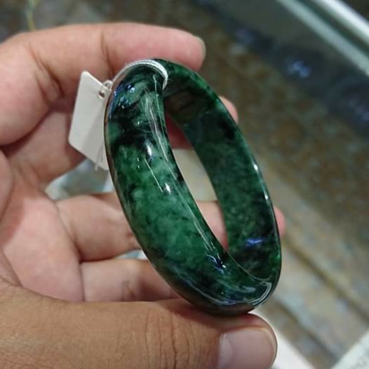Vòng cẩm thạch thiên nhiên màu xanh sơn thủy ny tay 53mm