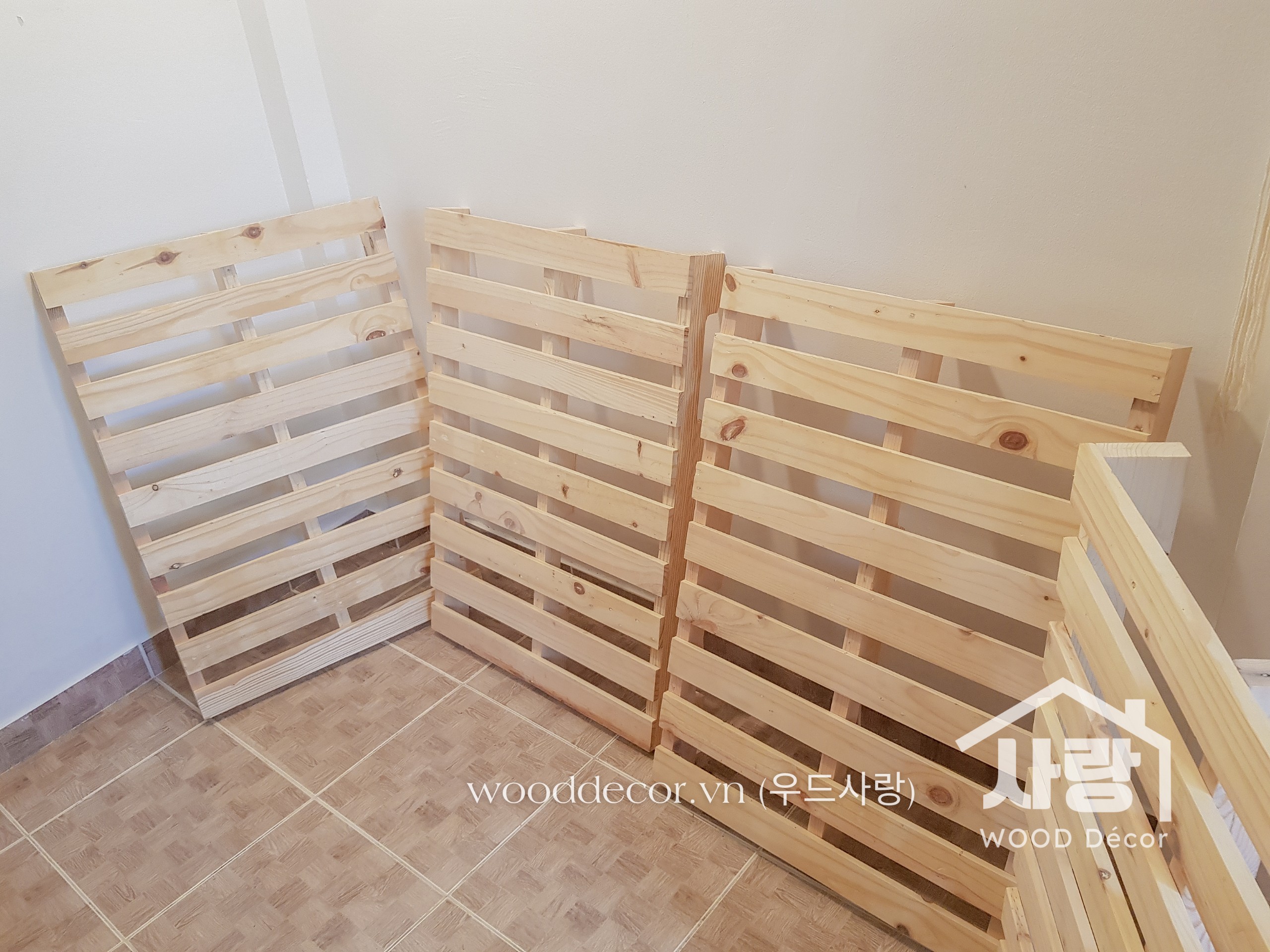 Giường gỗ Pallet truyền thống cao 10cm