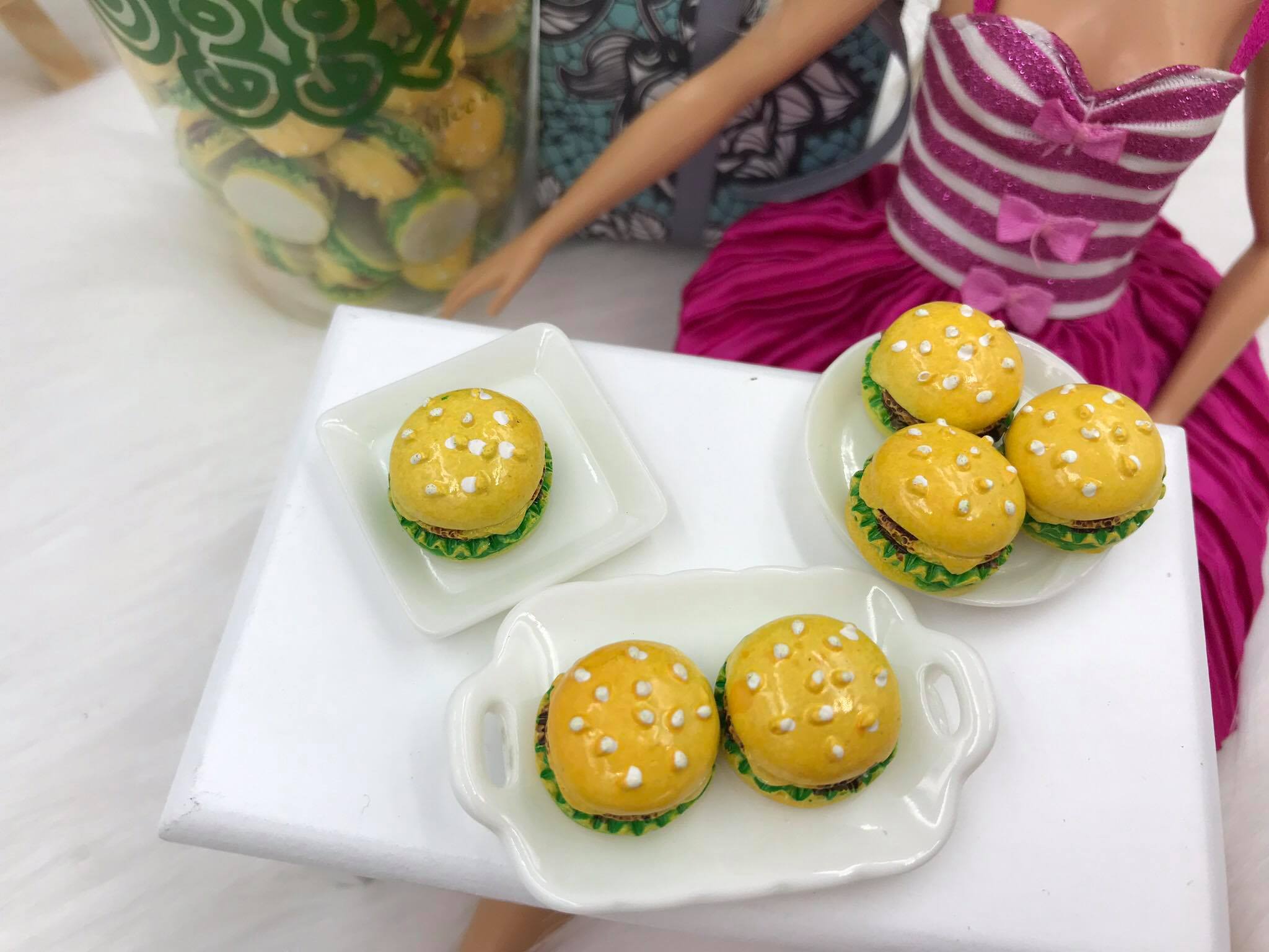 Mô hình bánh hamburger