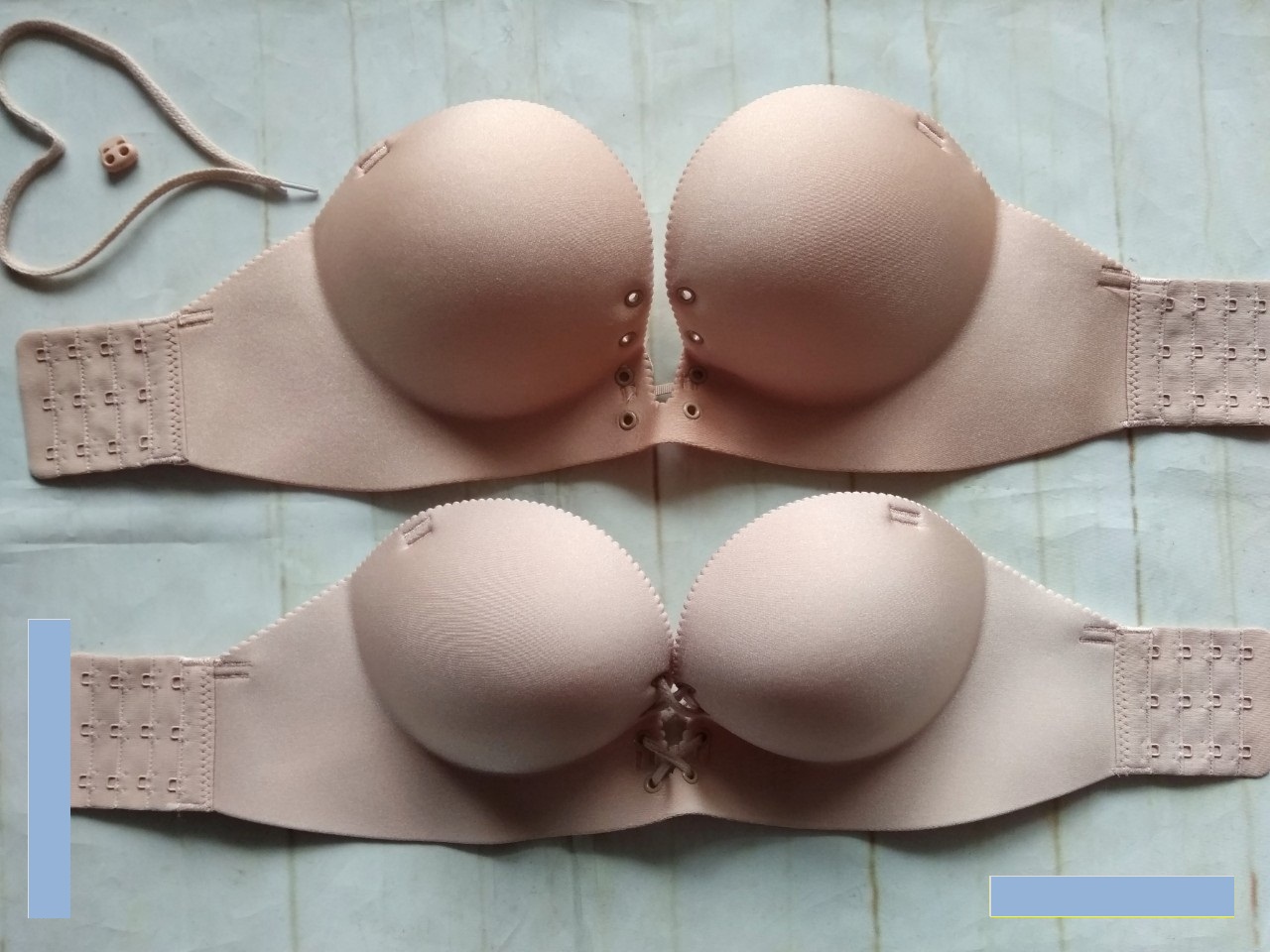 Áo lót chống tụt su đúc dây rút có bàn tay nâng ngực