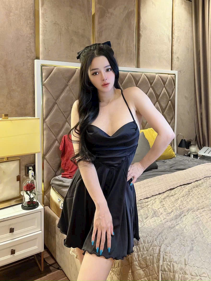 Váy Ngủ Trơn Thoải Mái - B.Lingerie