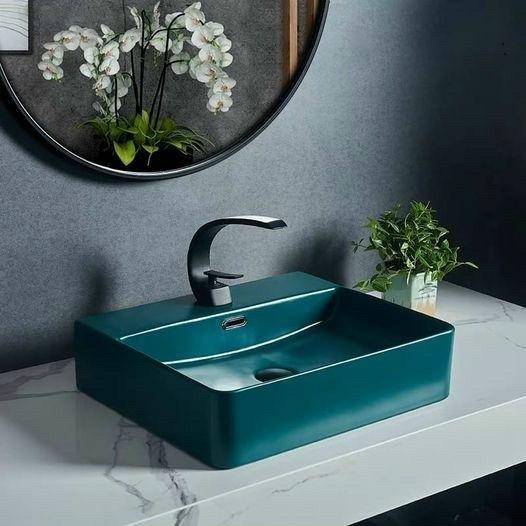 Chậu sứ lavabo để bàn kiểu vuông màu xanh độc đáo