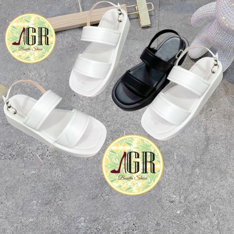 Sandal 2 quai bản đập viền da mềm cao 2,5 cm