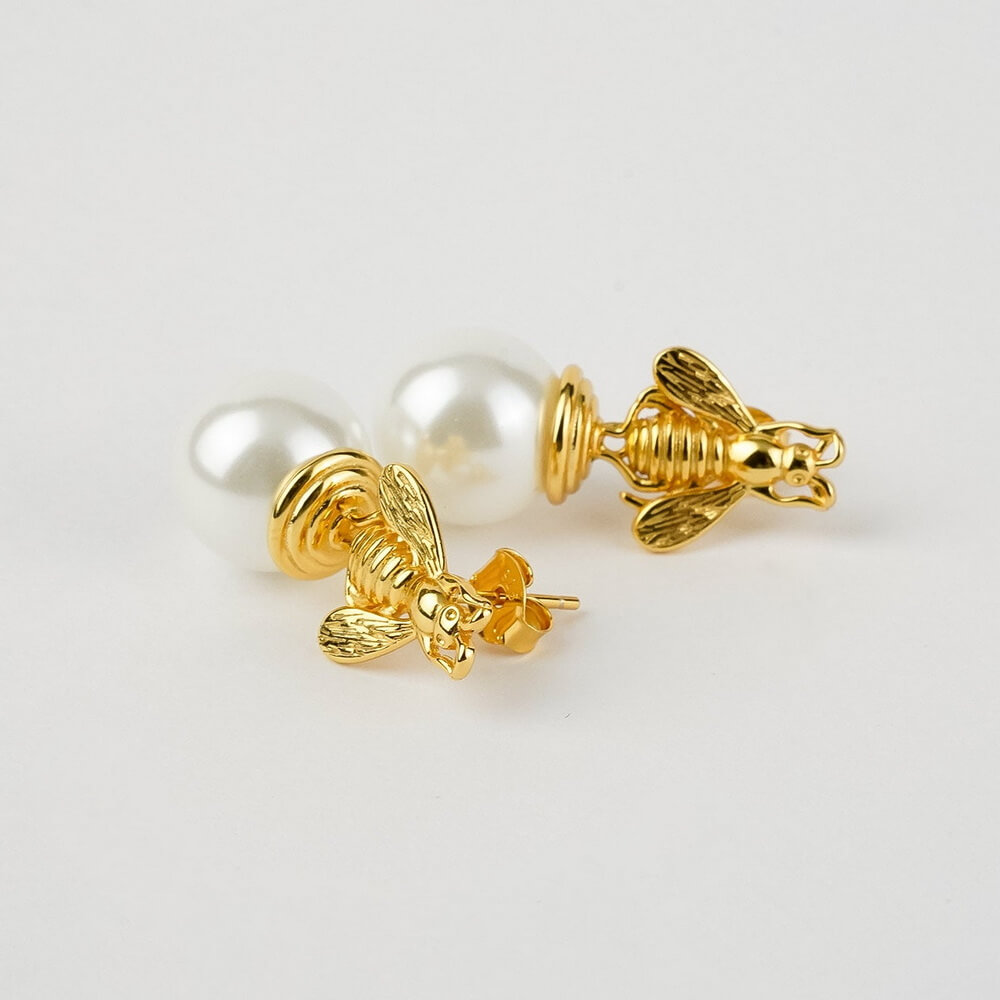 Bông Tai Ngọc Trai FW Thiết Kế UK Style (Bee Pearl) - MOOON Jewelry