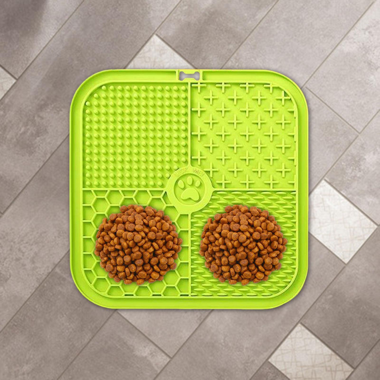 Licking Mat for Dogs and Cats with Suction Cups Pet Food Licking Mat