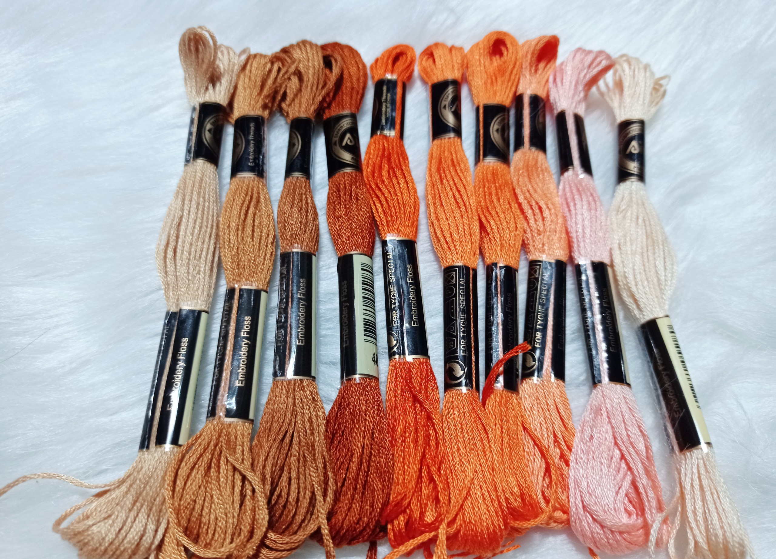 Set chỉ thêu Airo tông Đỏ - Hồng / Nana Handmade DIY Thêu Tay Shop