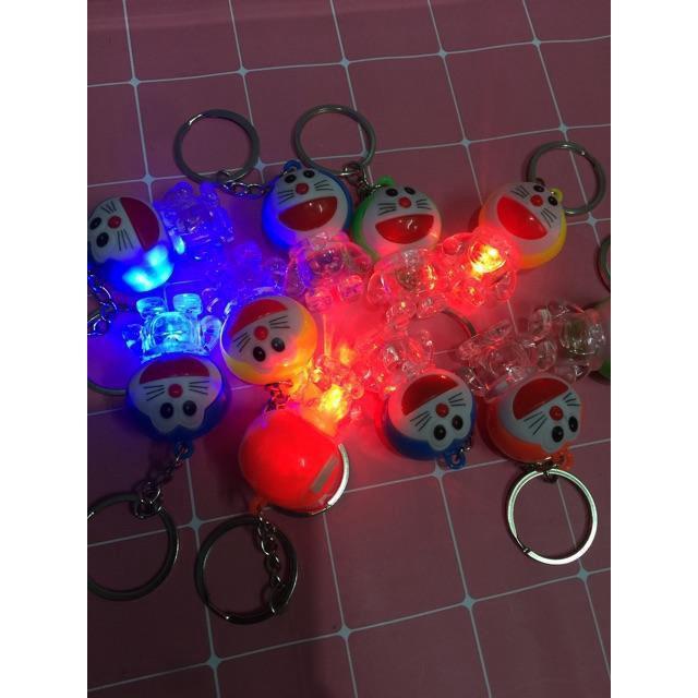 Móc khóa đoremon phát sáng-Móc khóa đèn LED phát sáng siêu đẹp