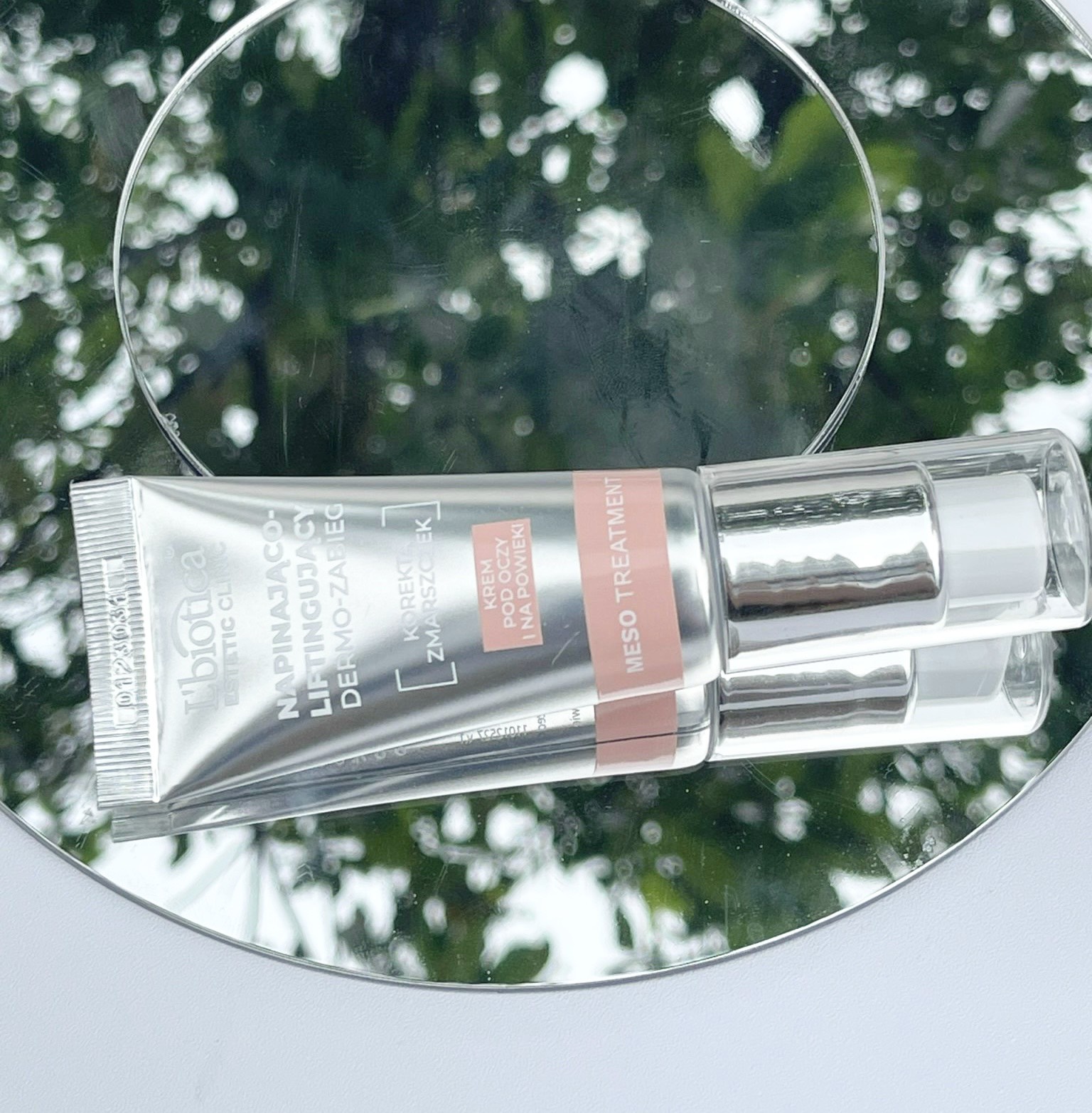 Kem dưỡng giảm nhăn vùng mắt L'biotica Estetic Clinic Meso
