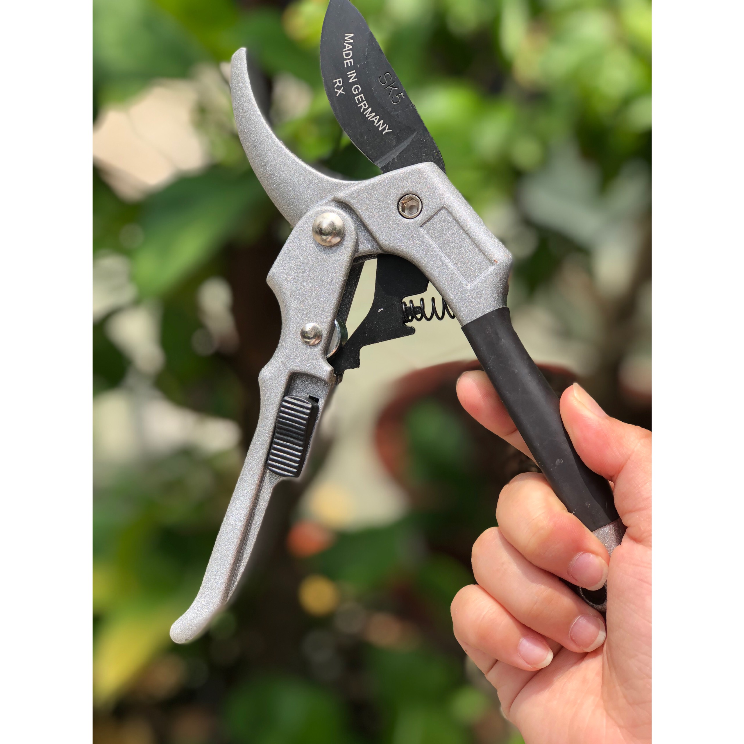 Kéo cộng lực cắt cành chiết cành cao cấp SK-5 làm bằng thép SK-5
