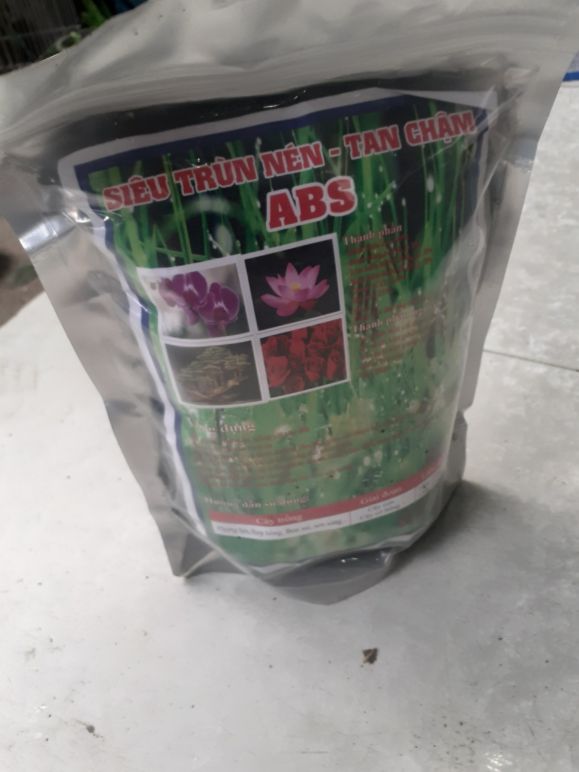 Phân trùn quế siêu trùn nén tan chậm bịch 1 ký.
