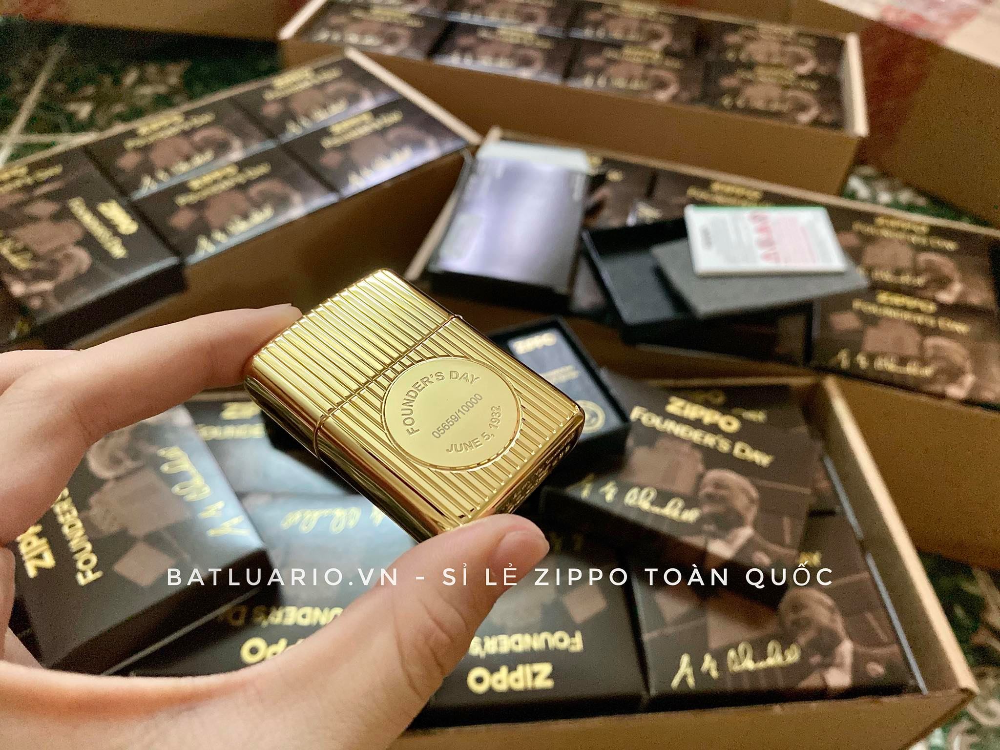 Bật Lửa Zippo 49631 – Zippo Founder’s Day 2021 Gold Plated Edition