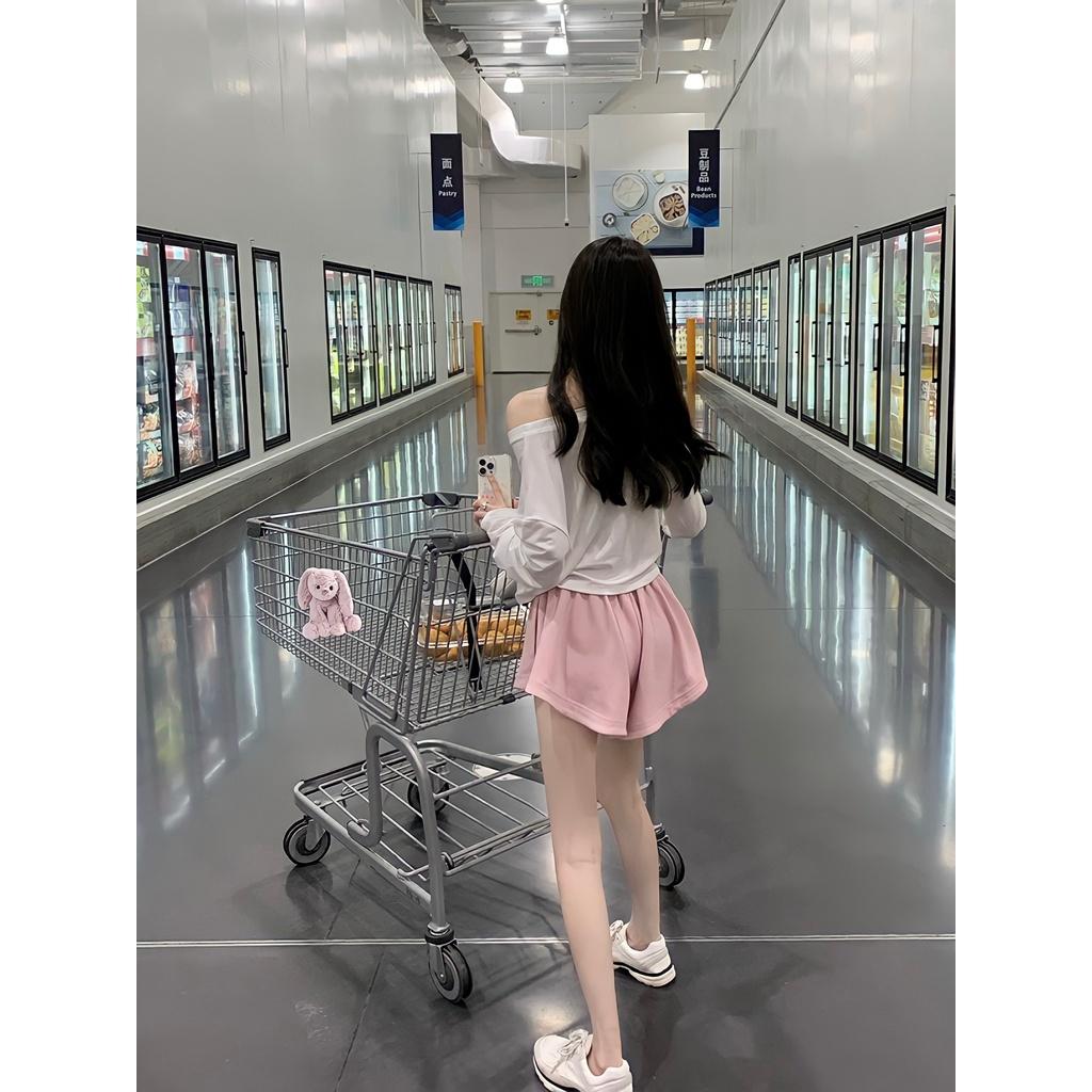 Set Bộ Áo Thun Dài Tay Hình Gấu Kèm Quần Váy Xòe 2 Lớp Dáng Thụng 2 Màu Siêu Xinh