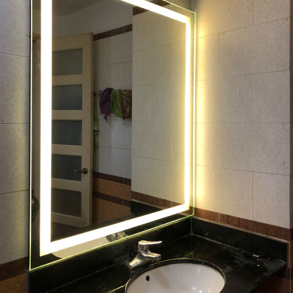 Gương nhà tắm có cảm ứng LED, Gương treo tường hình vuông thiết kế viền đa dạng Bảo Long
