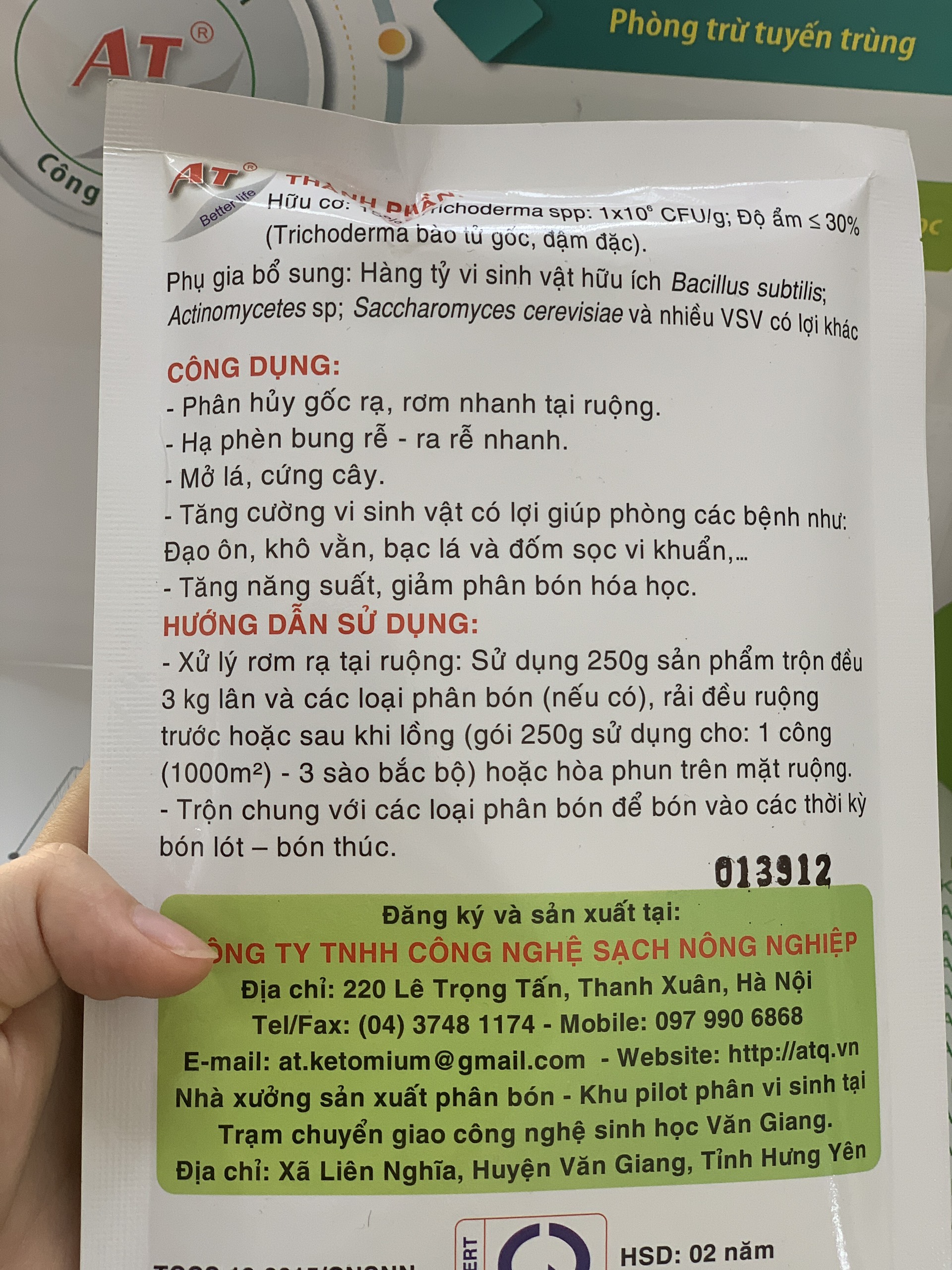 Trichoderma xử lý nhanh rơm rạ tại ruộng, ủ rơm rạ, ủ phân chống ngộ độc hữu cơ - Phân hủy gốc rạ AT 250g