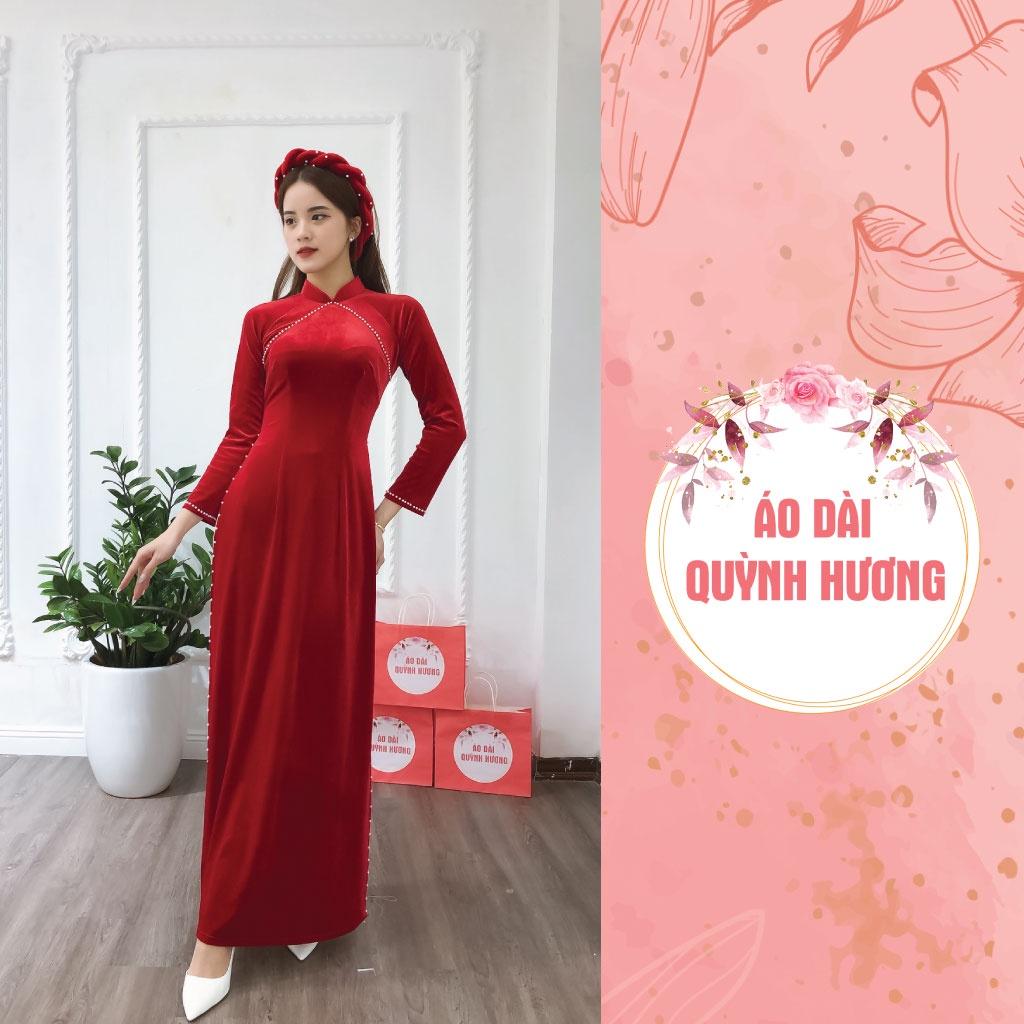 Áo dài nhung đính hạt cổ và tà