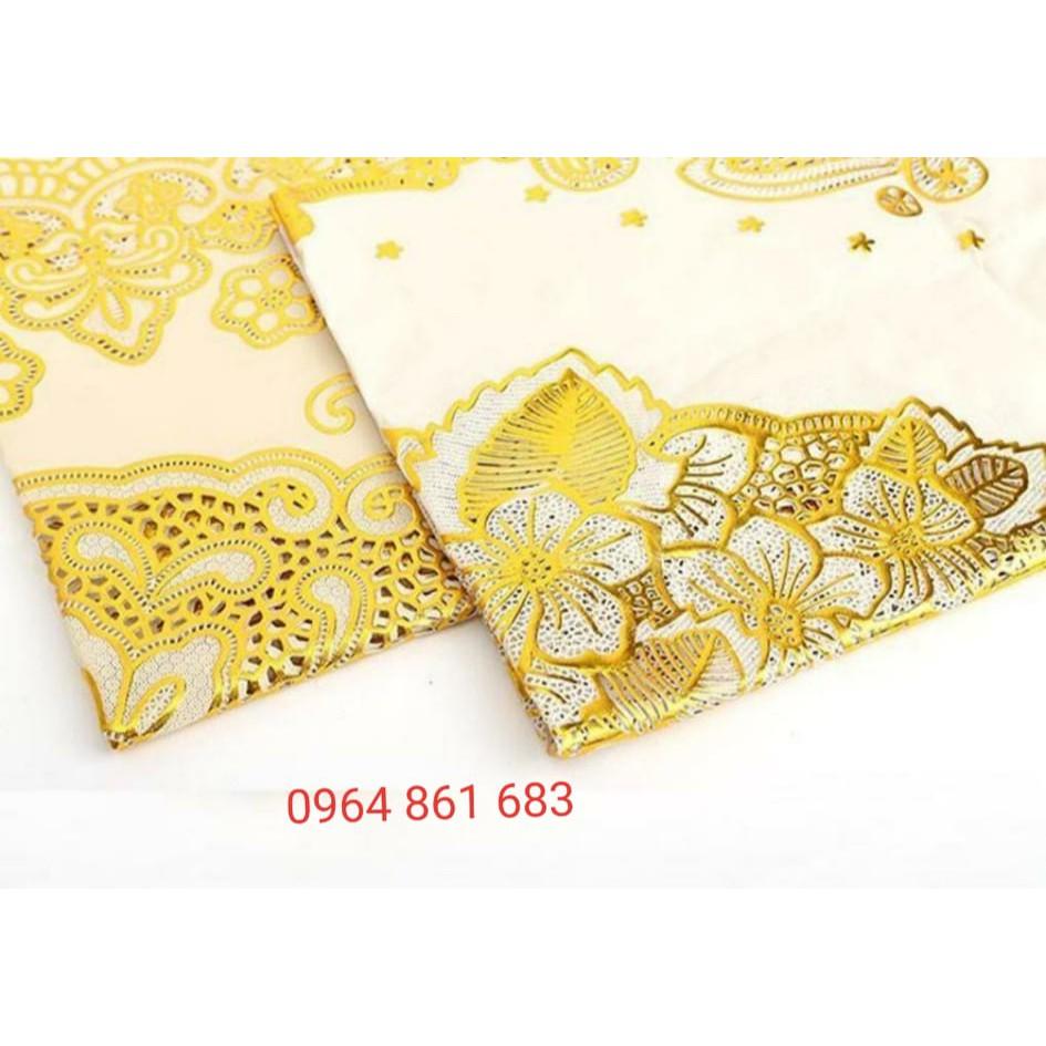 Khăn trải bàn hoa văn cao cấp