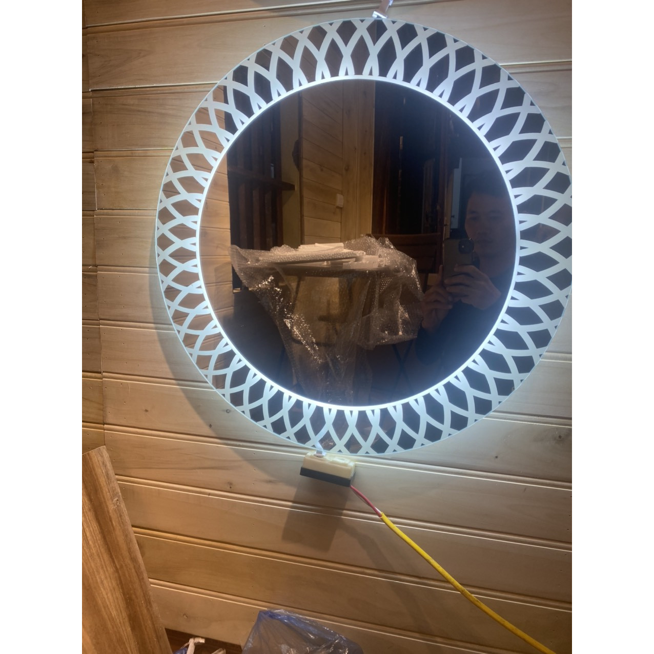 GƯƠNG TRÒN LED PHUN CÁT HỌA TIẾT ĐAN